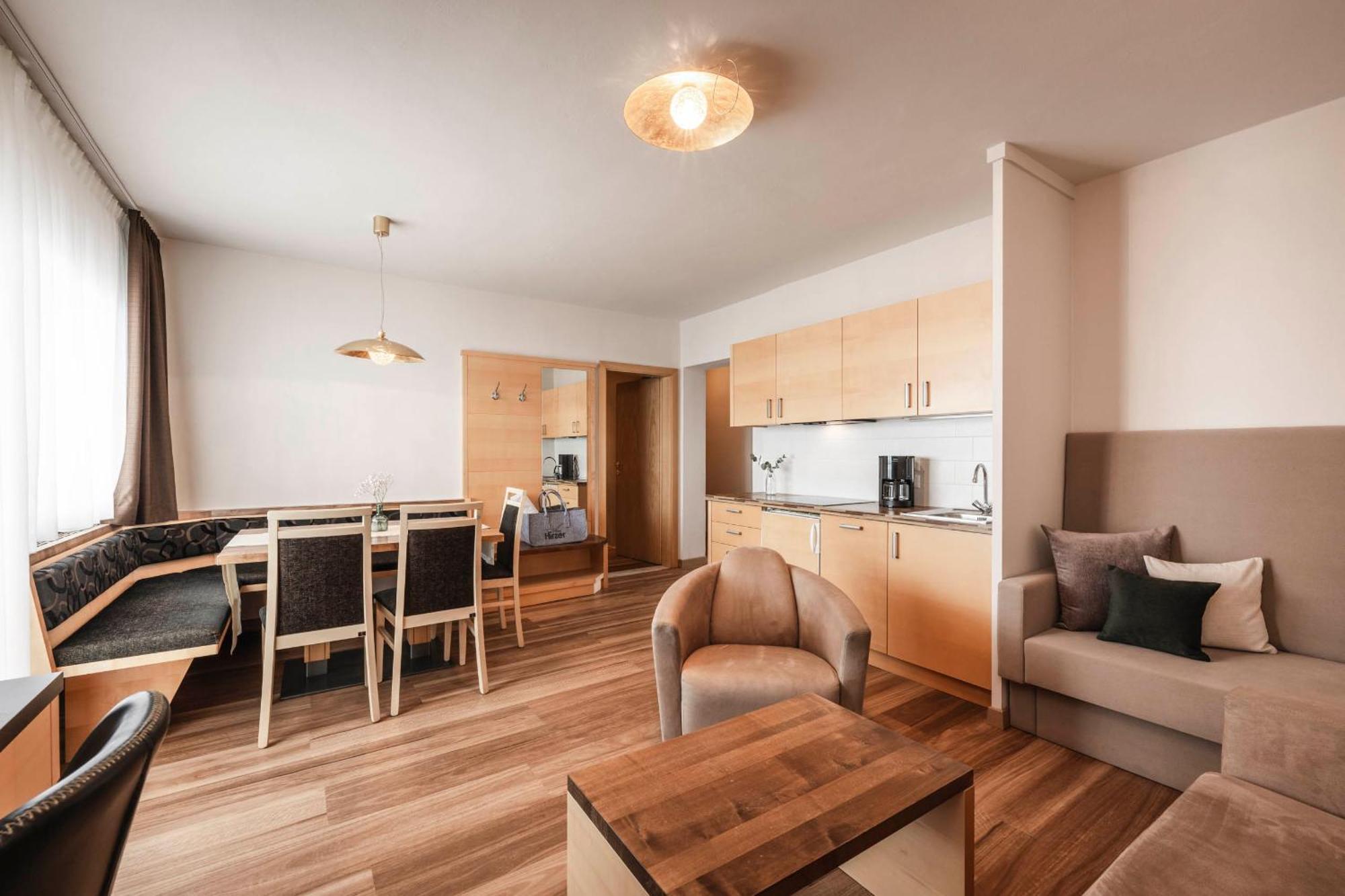 Appartementhaus Residence Hirzer Tirolo Cameră foto